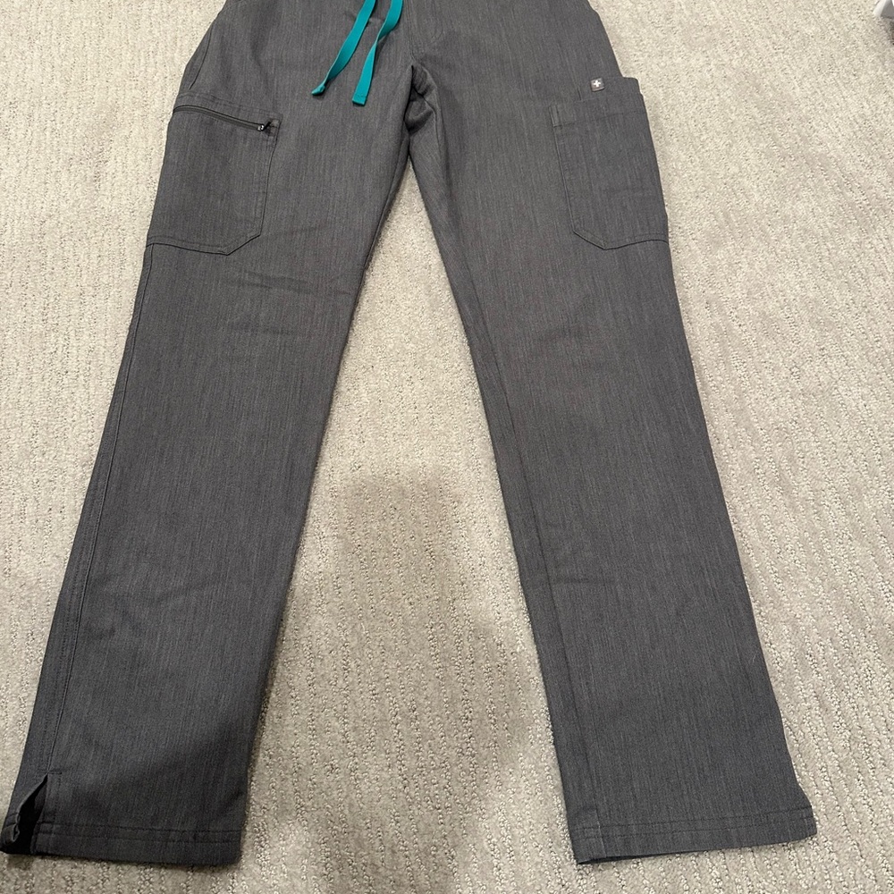 Figs Women's Gray Straight Leg Pants with Teal Drawstring